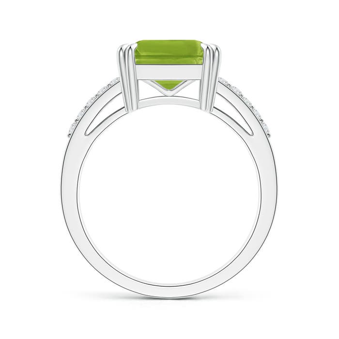 AAA - Peridot / 2.99 CT / 14 KT White Gold