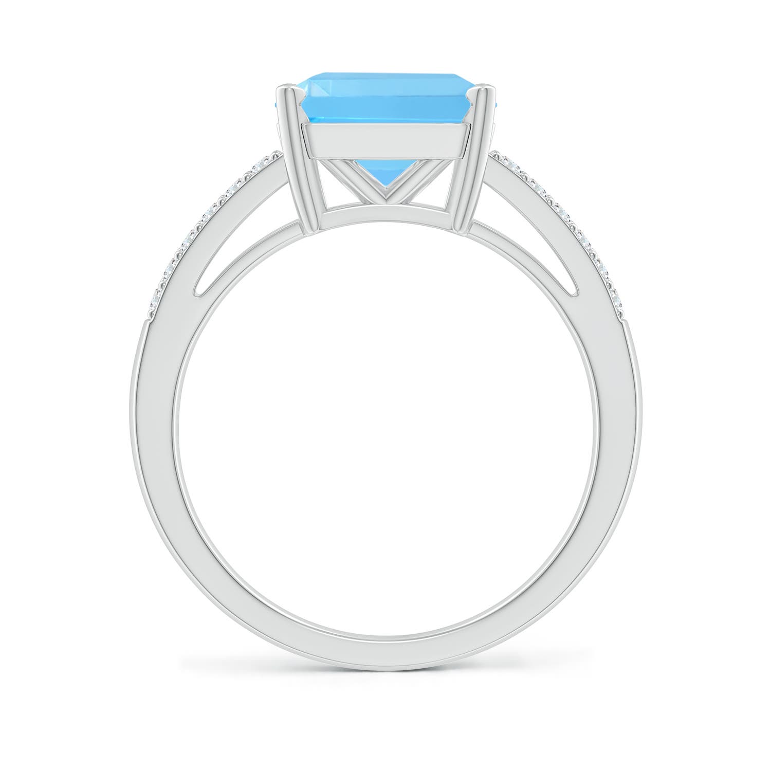 AAA - Swiss Blue Topaz / 4.74 CT / 14 KT White Gold