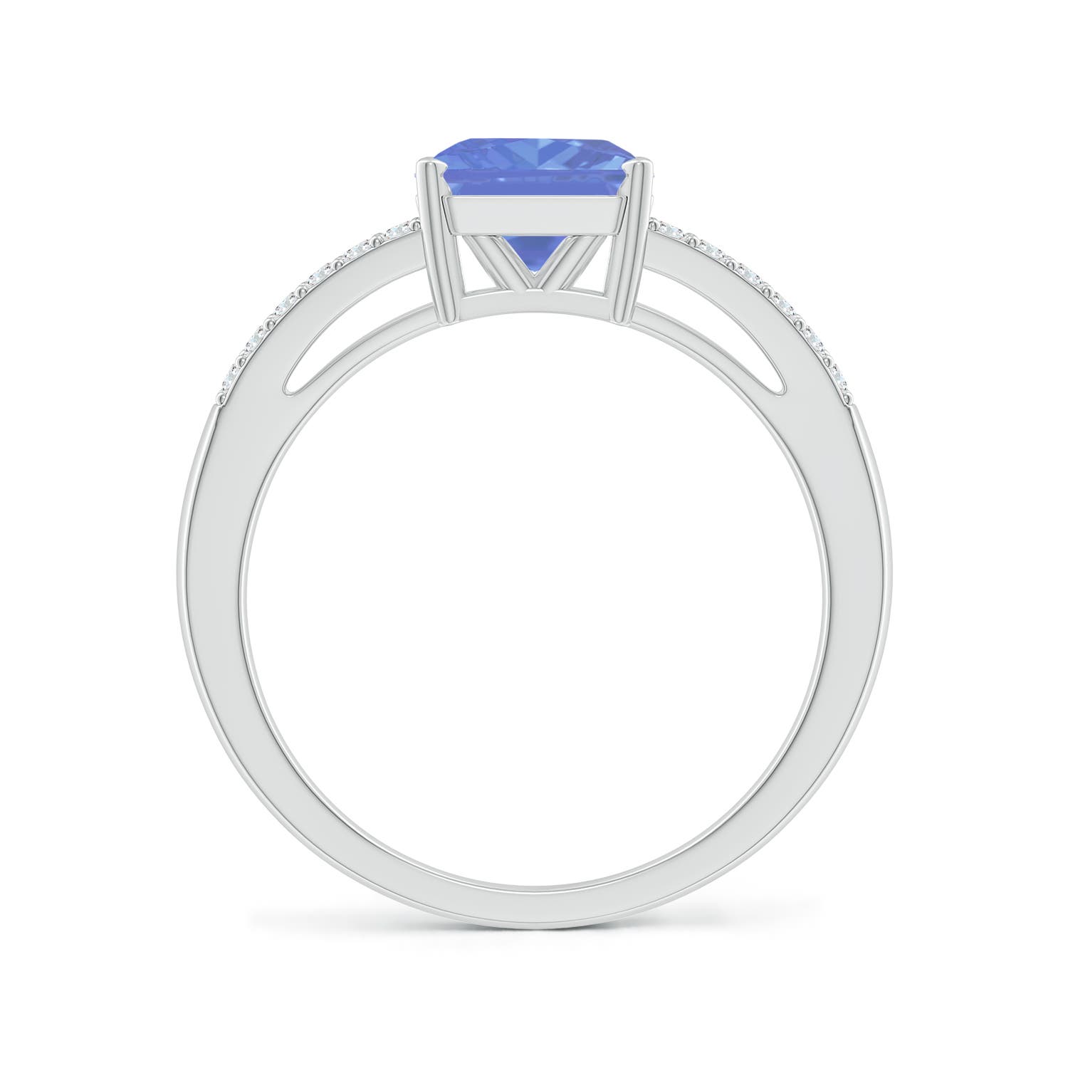 AA - Tanzanite / 1.74 CT / 14 KT White Gold