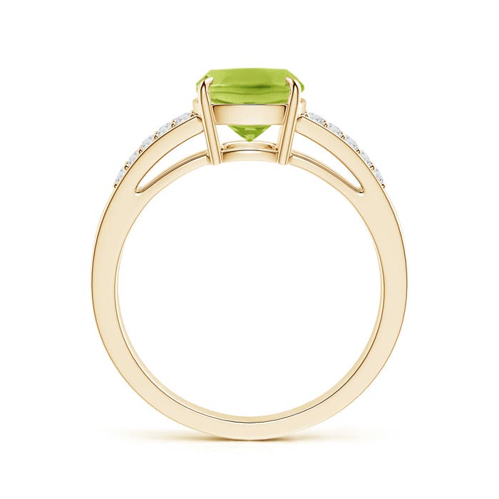 AA - Peridot / 2.26 CT / 14 KT Yellow Gold