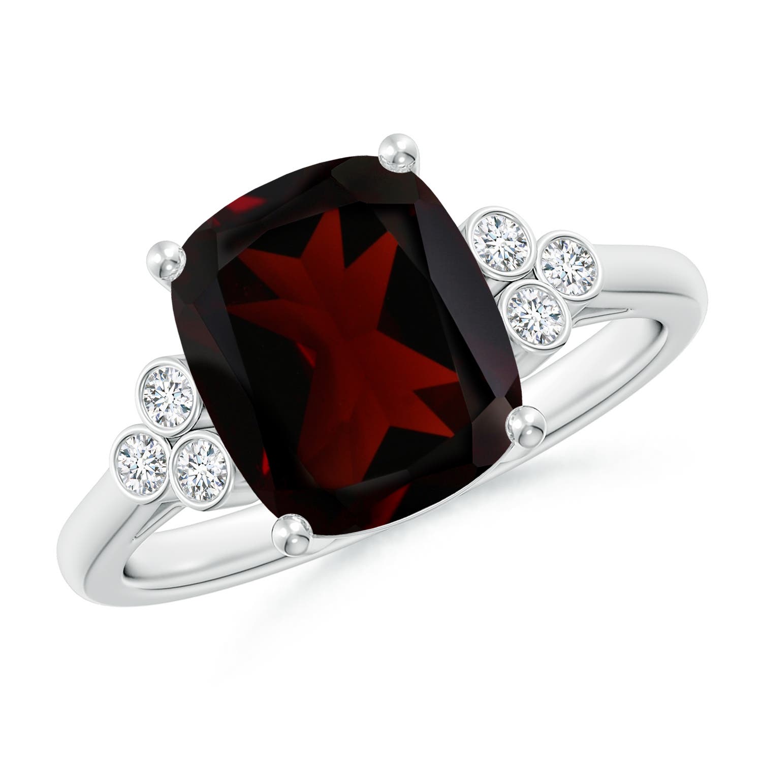 A - Garnet / 3.48 CT / 14 KT White Gold