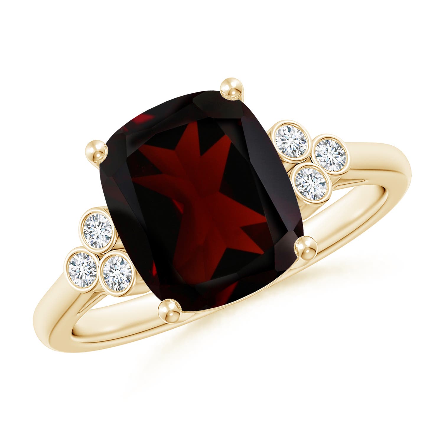 A - Garnet / 3.48 CT / 14 KT Yellow Gold