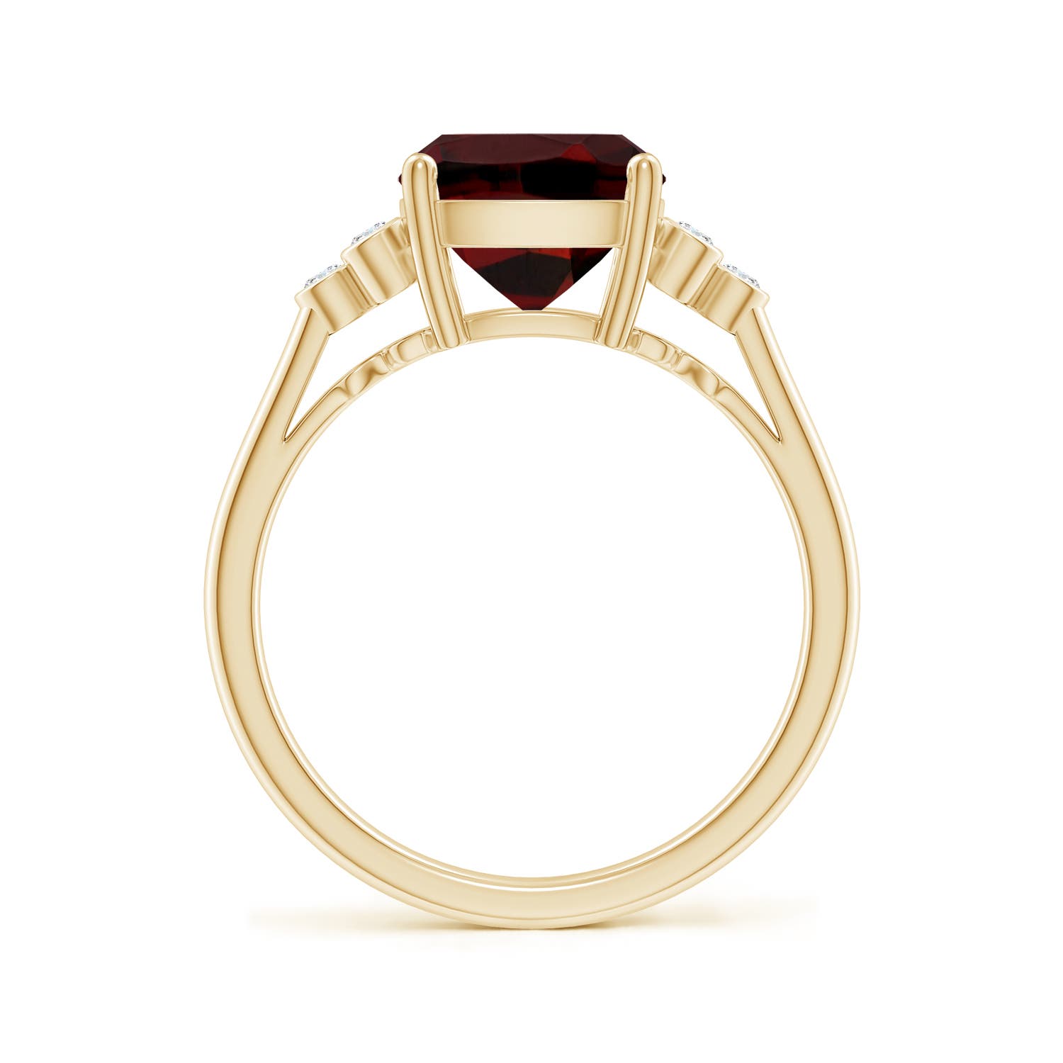 AAA - Garnet / 3.48 CT / 14 KT Yellow Gold