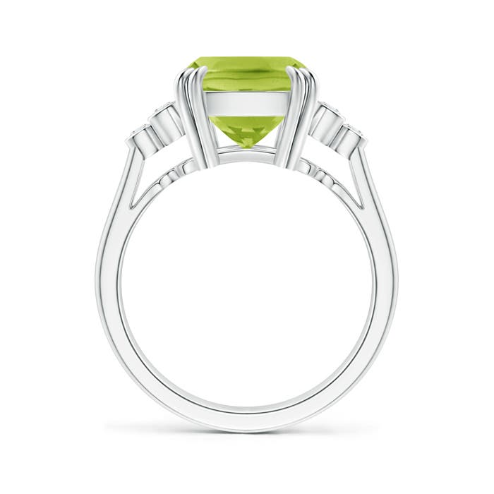 AA - Peridot / 4.15 CT / 14 KT White Gold