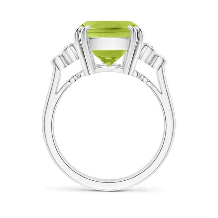 AA - Peridot / 5.67 CT / 14 KT White Gold