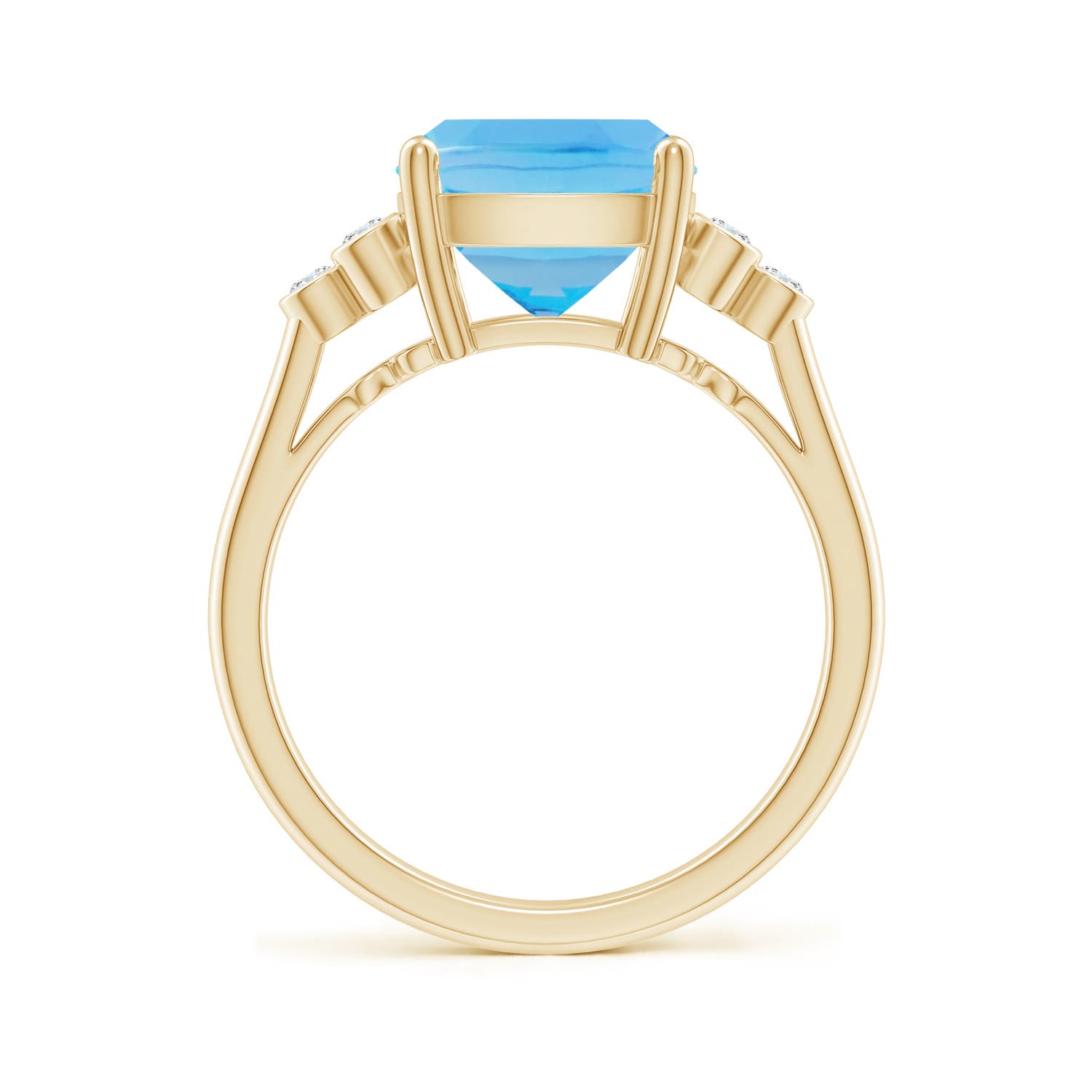 AA - Swiss Blue Topaz / 4.65 CT / 14 KT Yellow Gold