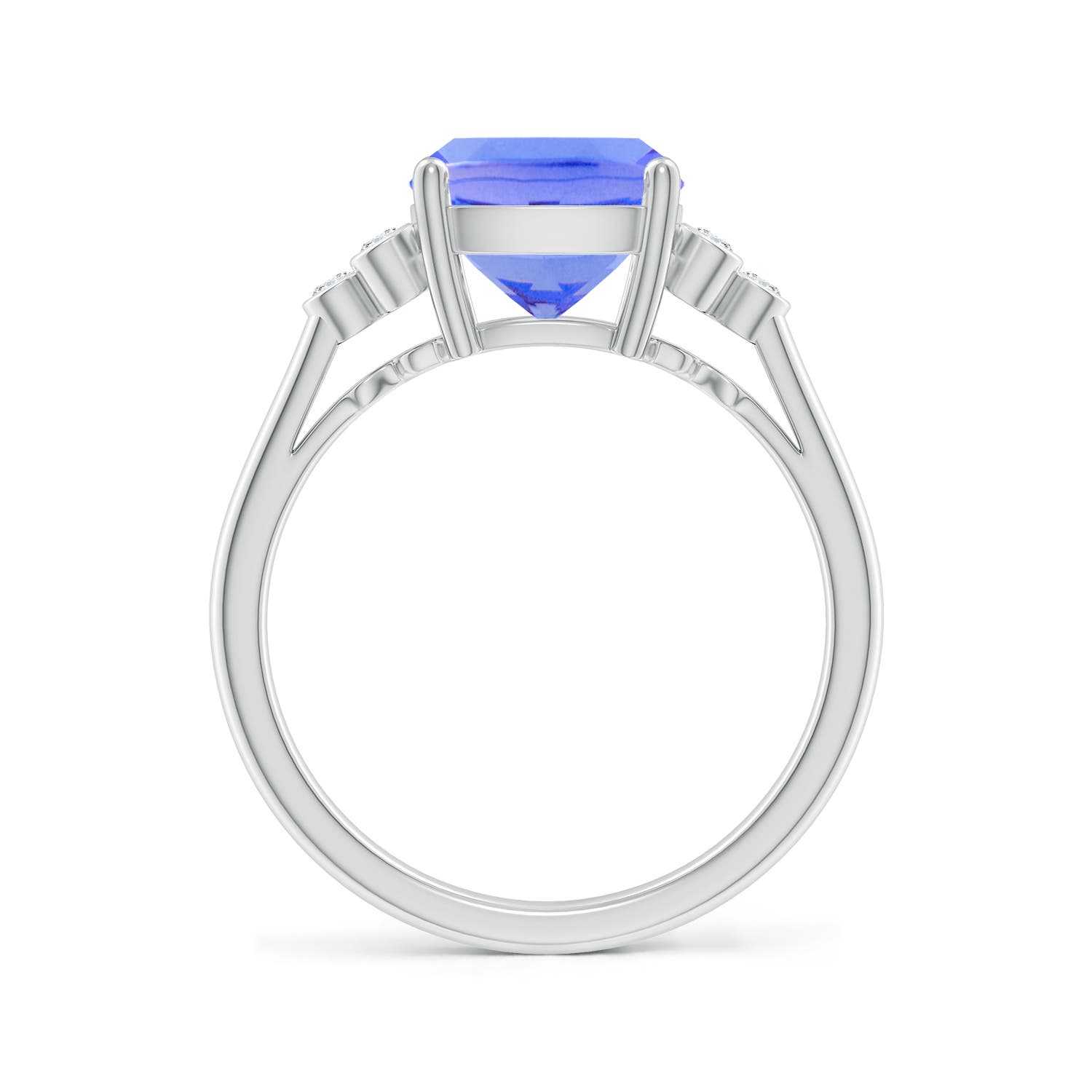 AA - Tanzanite / 2.73 CT / 14 KT White Gold