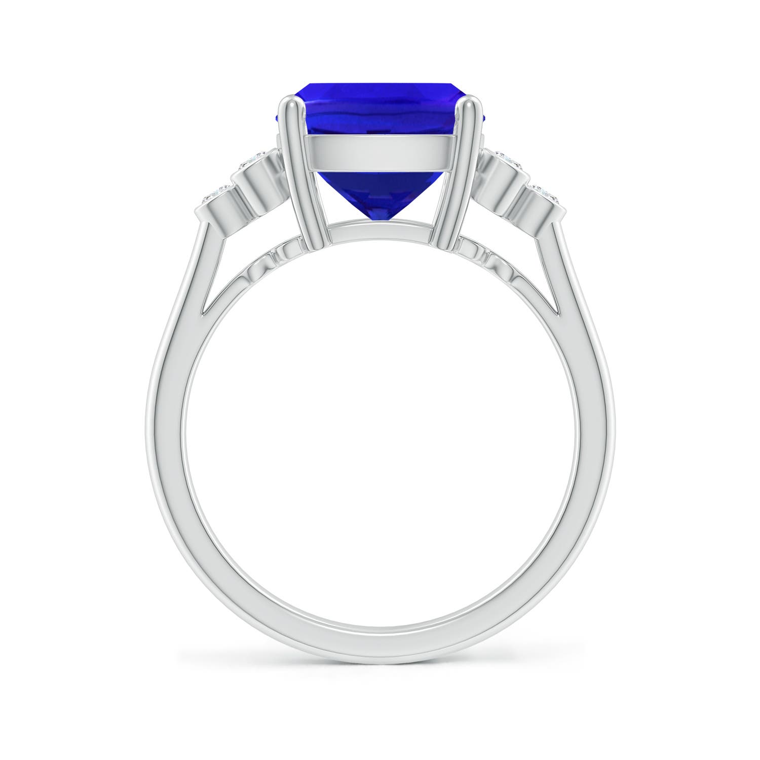 AAA - Tanzanite / 3.95 CT / 14 KT White Gold