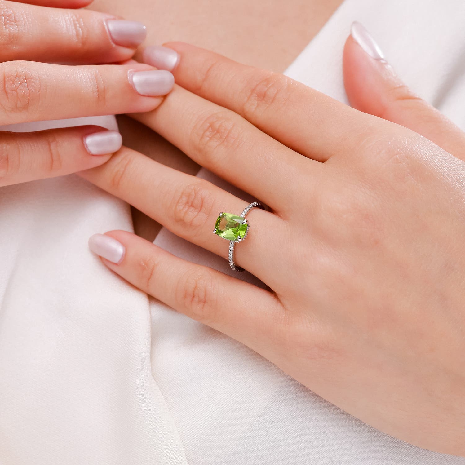 SR1068PD lifestyle image - lifestyle 4