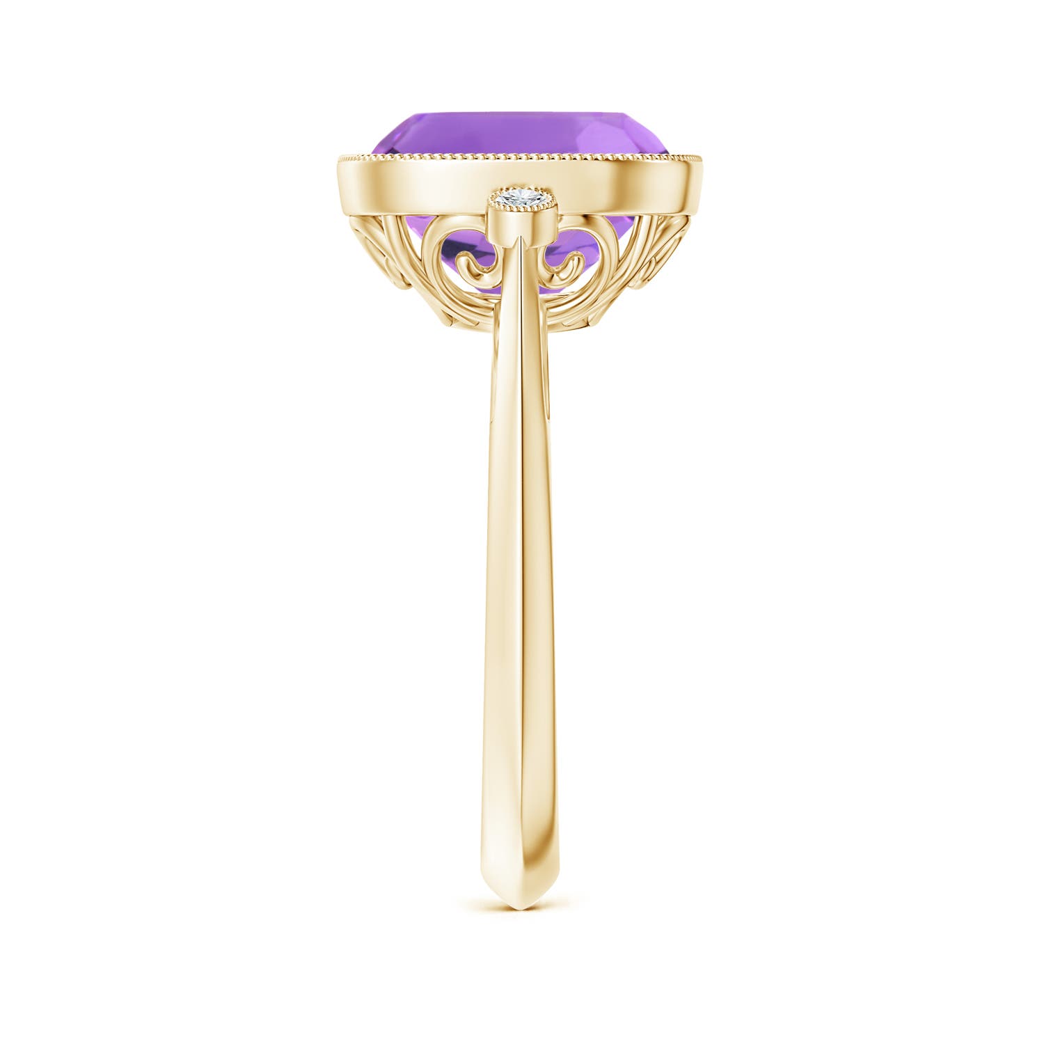 AA - Amethyst / 3.71 CT / 14 KT Yellow Gold