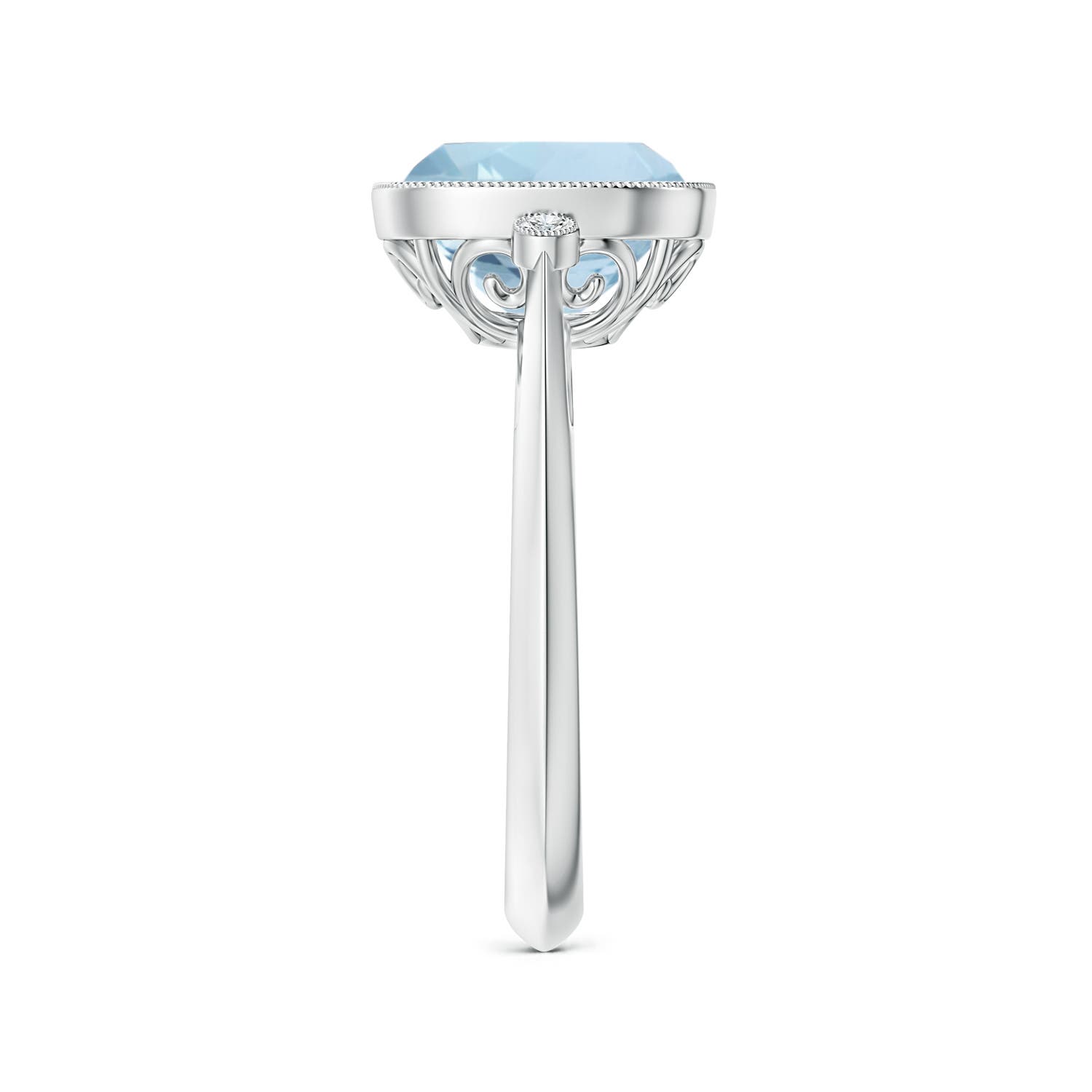 AA - Aquamarine / 2.74 CT / 14 KT White Gold