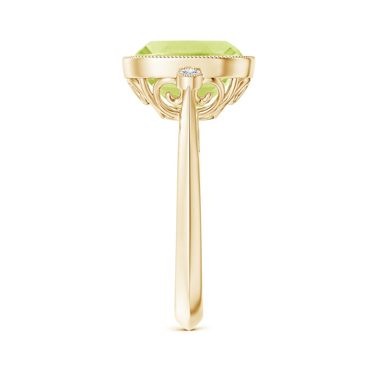 A - Peridot / 4.06 CT / 14 KT Yellow Gold