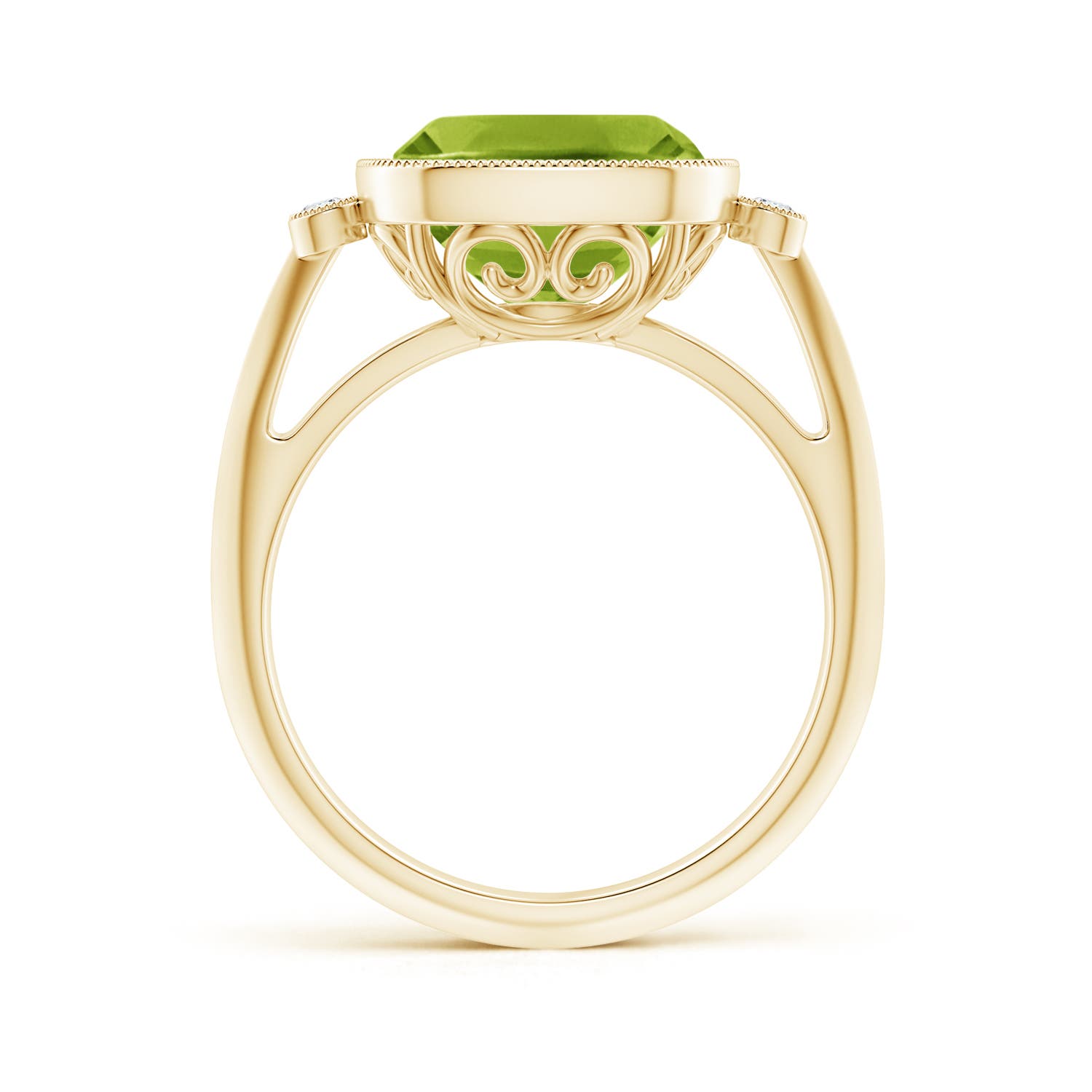 AAA - Peridot / 4.06 CT / 14 KT Yellow Gold