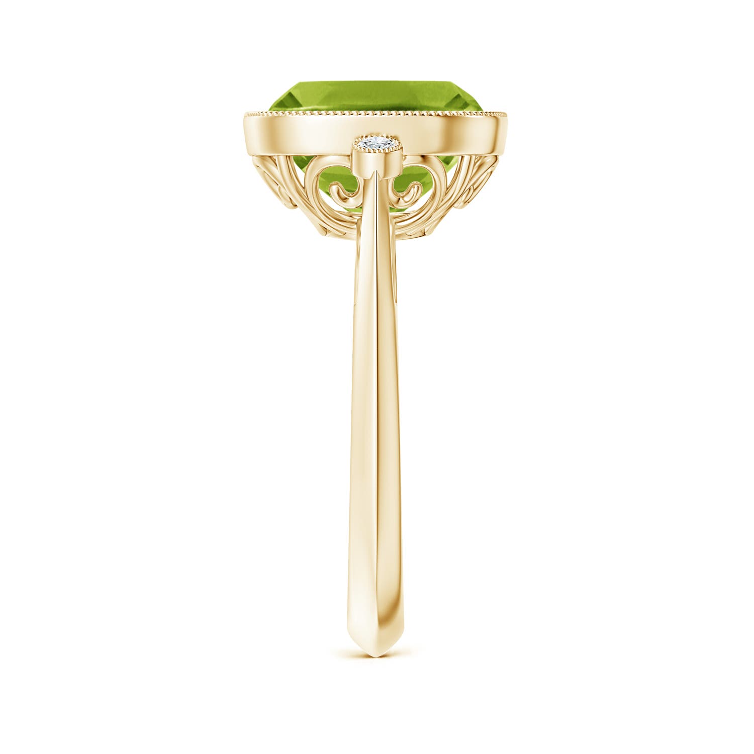 AAA - Peridot / 4.06 CT / 14 KT Yellow Gold