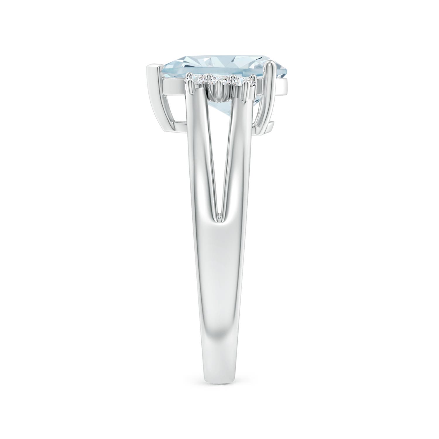 A - Aquamarine / 1.73 CT / 14 KT White Gold