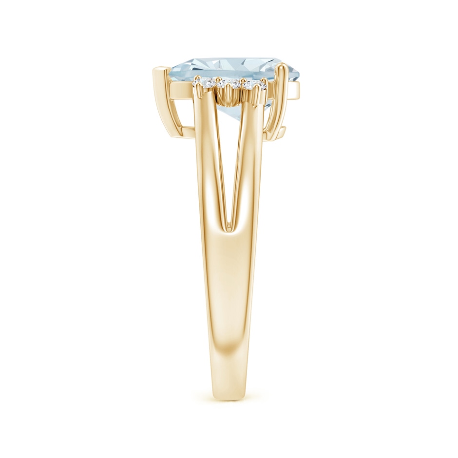 10x7mm A Pear Aquamarine Ring with Triple Diamond Accents in Yellow Gold side-2