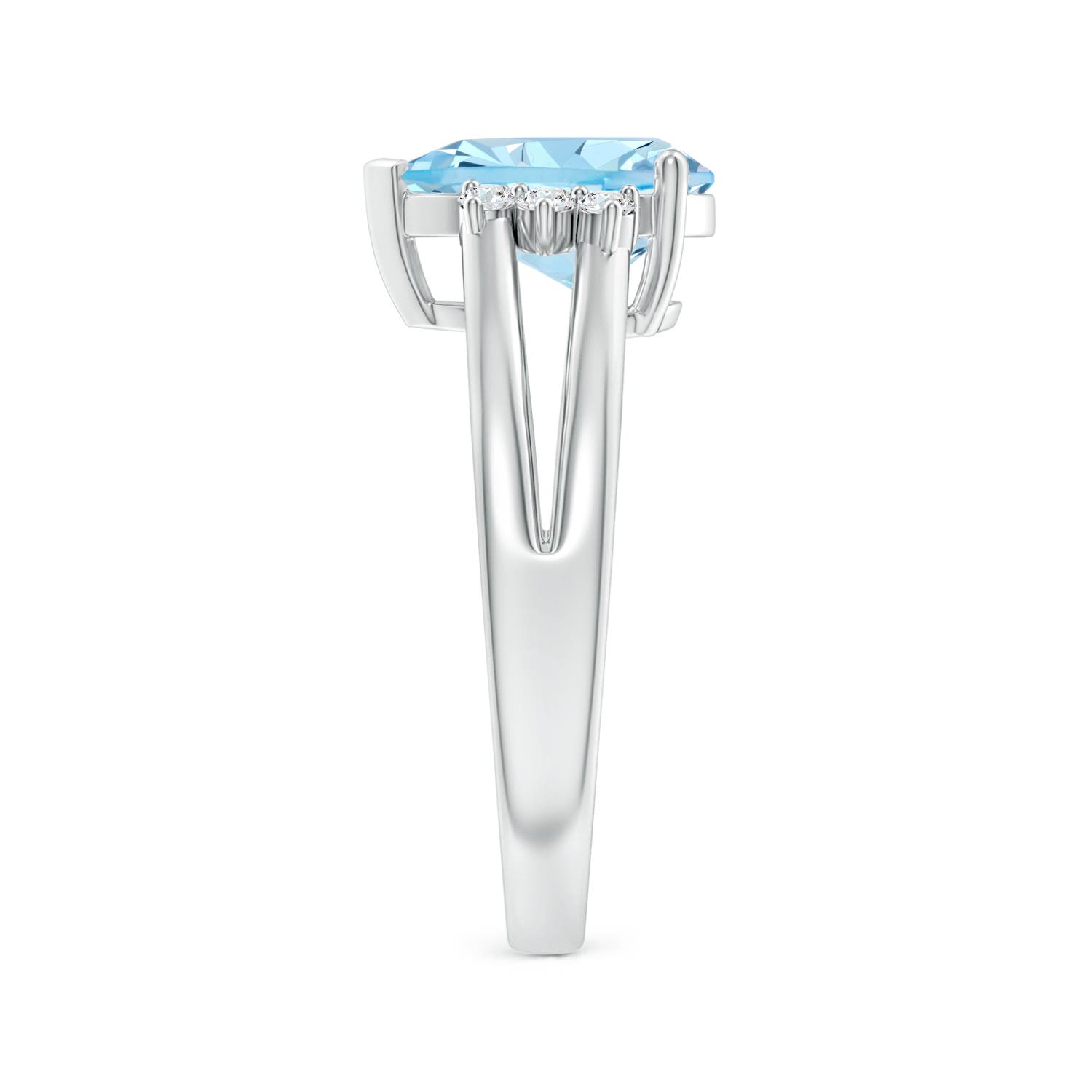 AAAA - Aquamarine / 1.73 CT / 14 KT White Gold