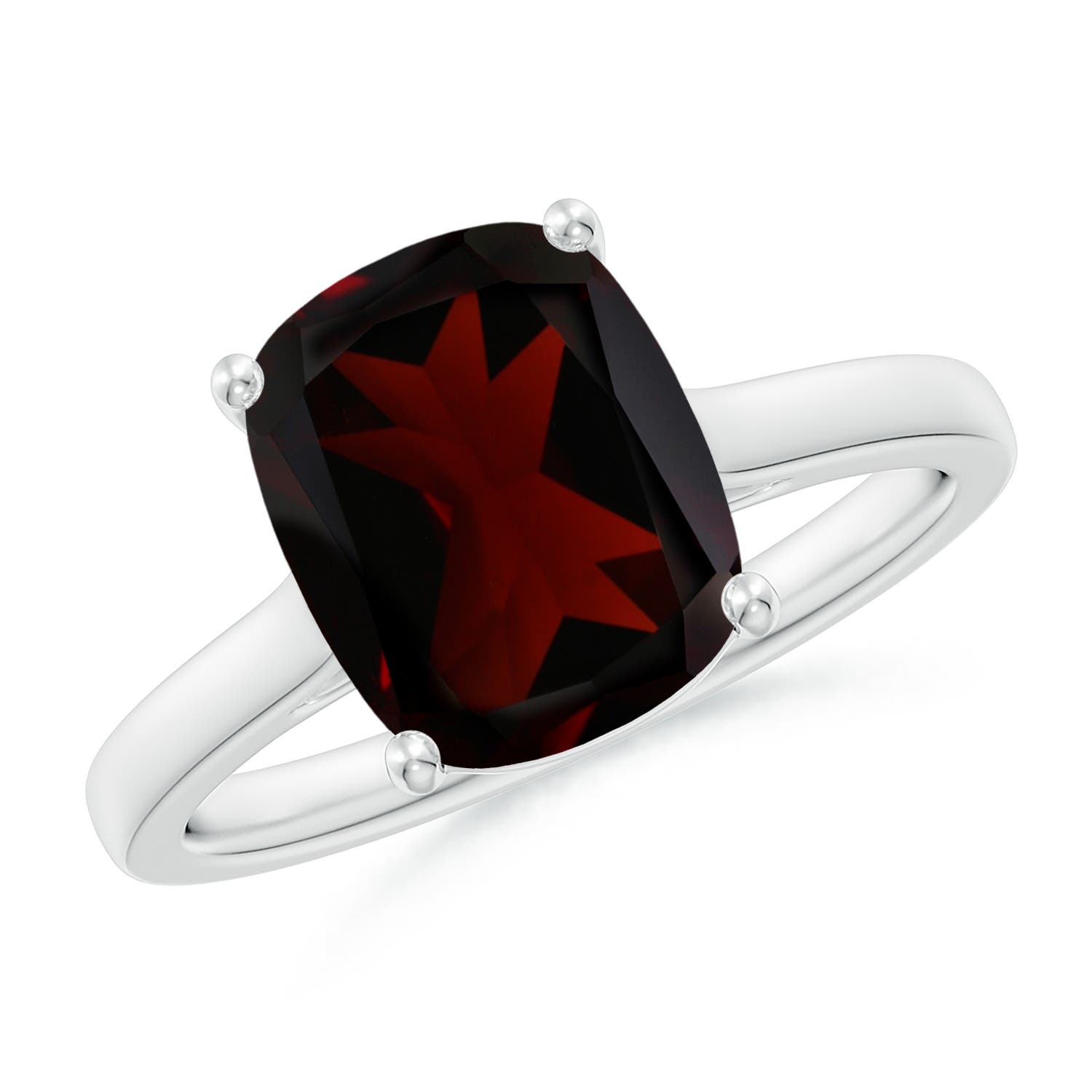 A - Garnet / 3.37 CT / 14 KT White Gold