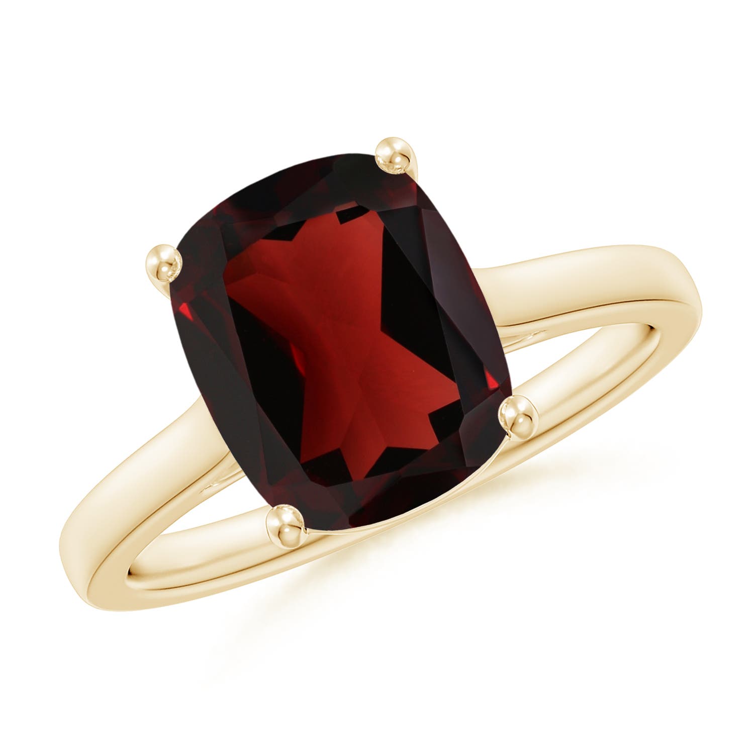 AA - Garnet / 3.37 CT / 14 KT Yellow Gold