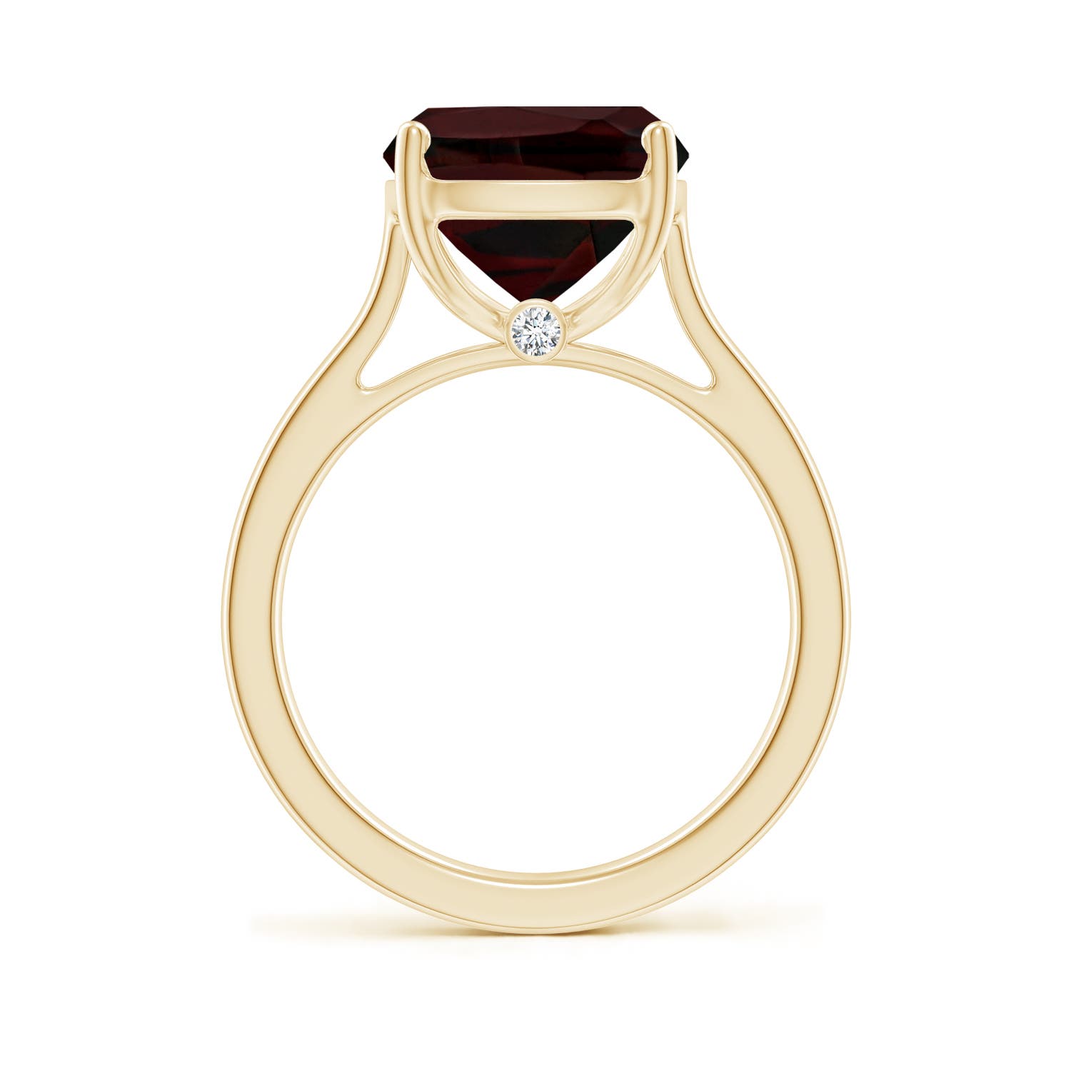 A - Garnet / 5.39 CT / 14 KT Yellow Gold