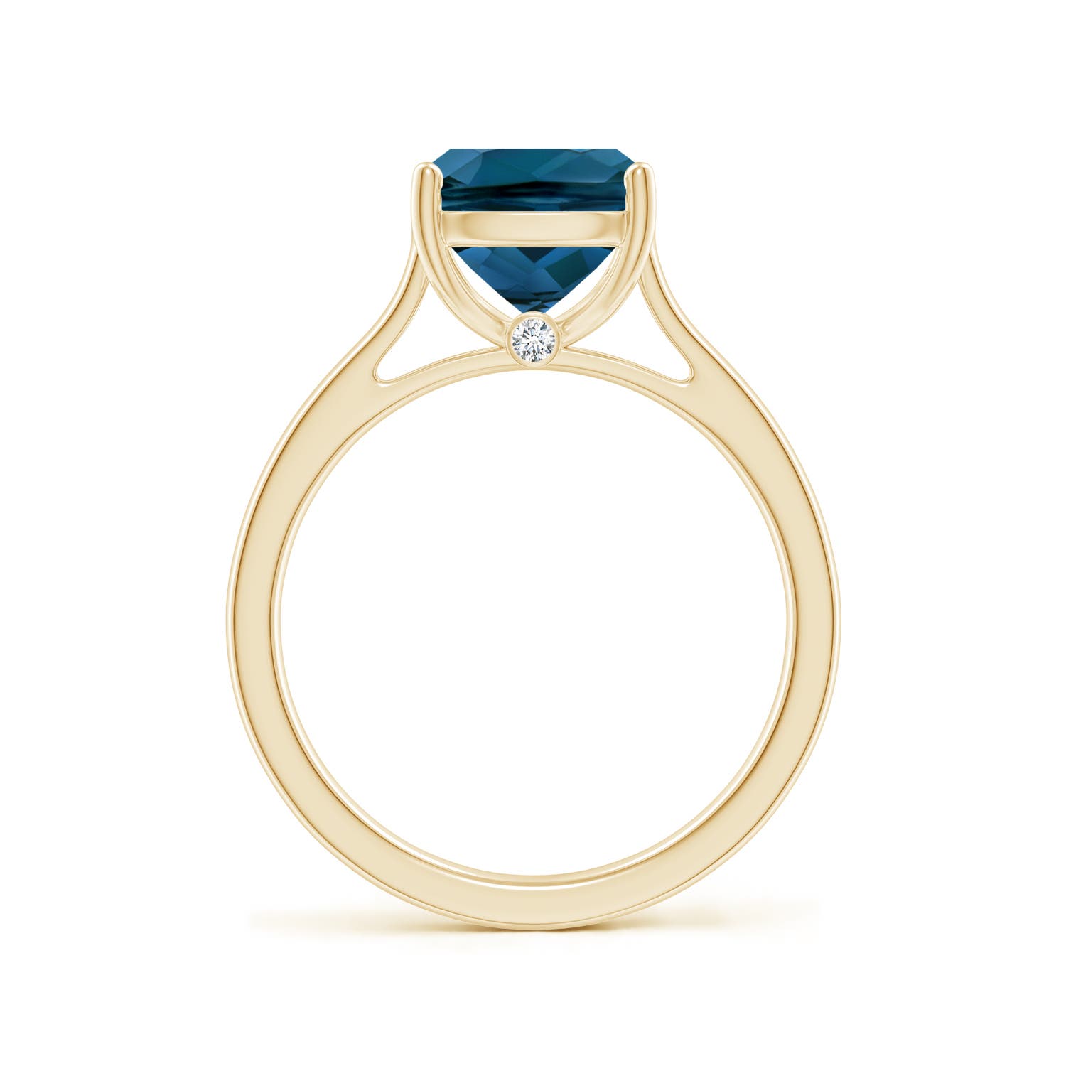 AAAA - London Blue Topaz / 3.22 CT / 14 KT Yellow Gold