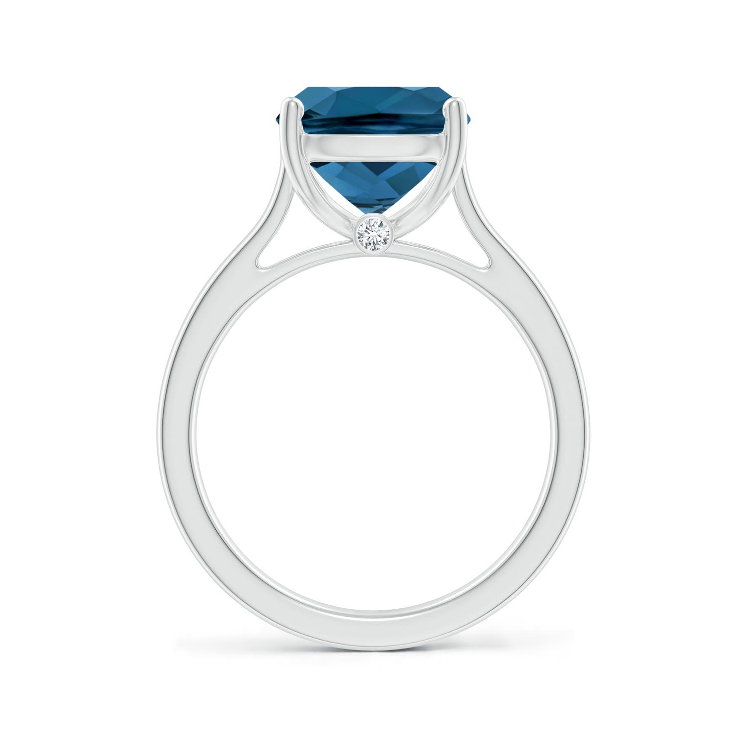 AAA - London Blue Topaz / 4.53 CT / 14 KT White Gold