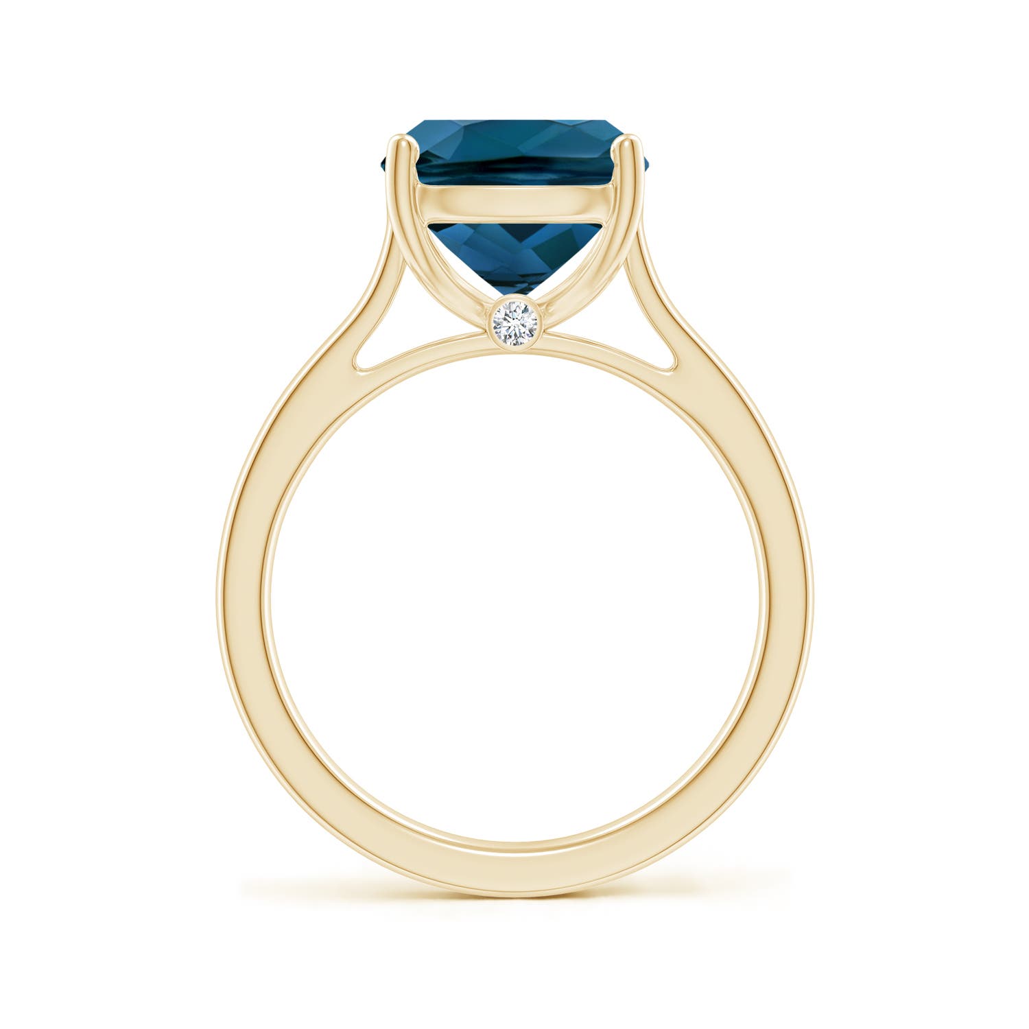 AAAA - London Blue Topaz / 4.53 CT / 14 KT Yellow Gold