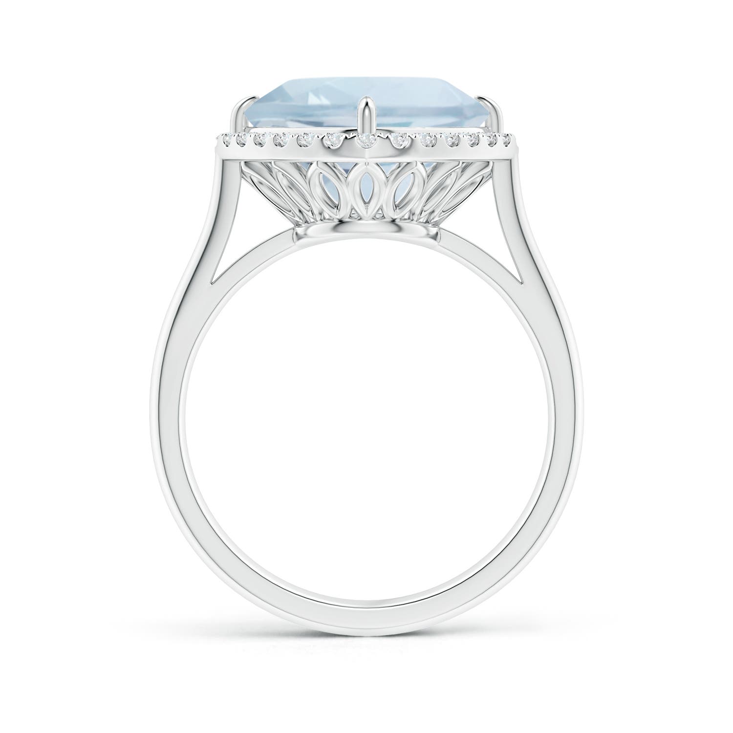 A - Aquamarine / 3.72 CT / 14 KT White Gold