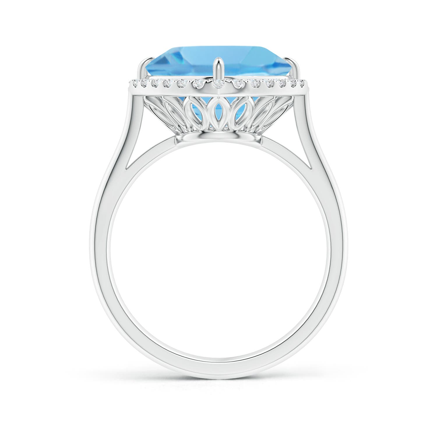 A - Swiss Blue Topaz / 5.37 CT / 14 KT White Gold