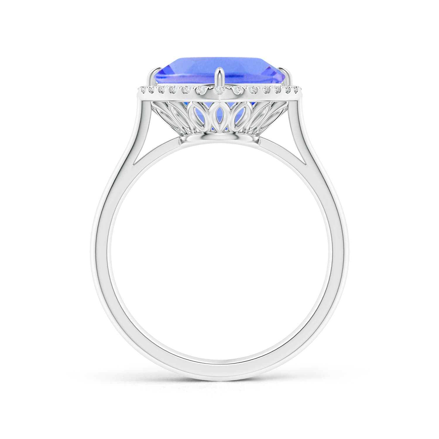 AA - Tanzanite / 3.97 CT / 14 KT White Gold