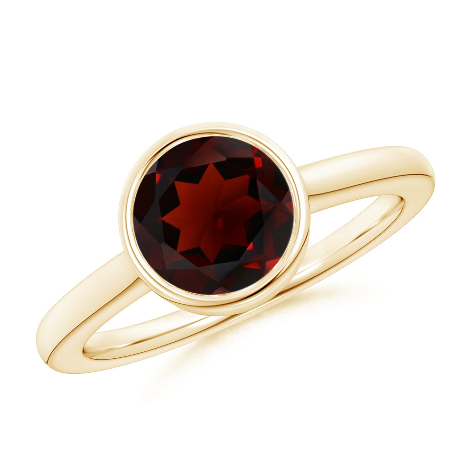 AA - Garnet / 2.2 CT / 14 KT Yellow Gold