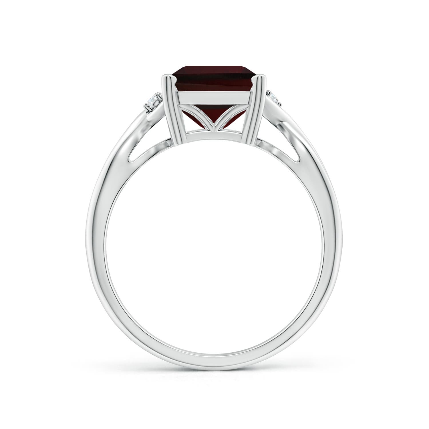 A - Garnet / 4.03 CT / 14 KT White Gold