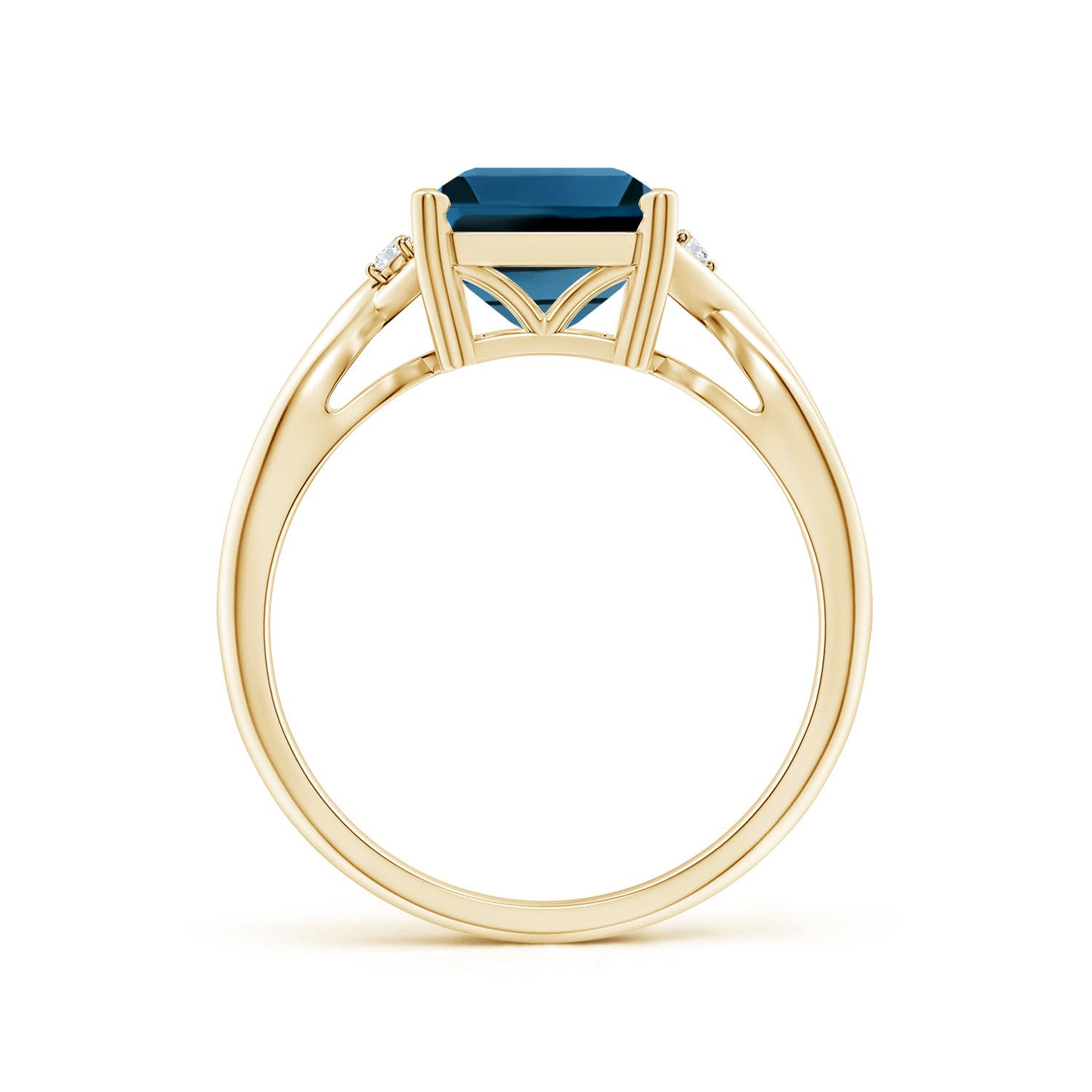 AAA - London Blue Topaz / 4.03 CT / 14 KT Yellow Gold