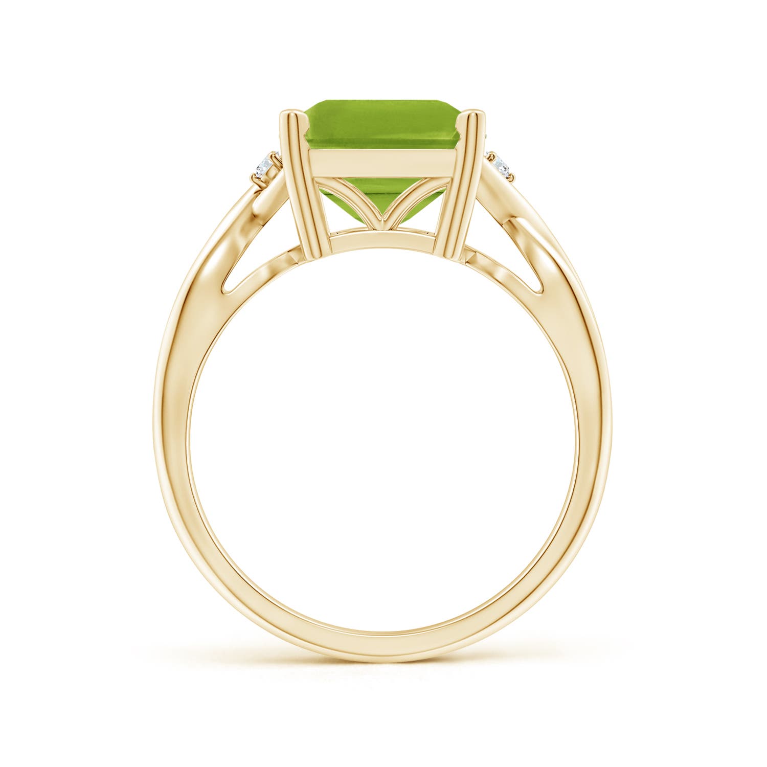 AAA - Peridot / 3.83 CT / 14 KT Yellow Gold