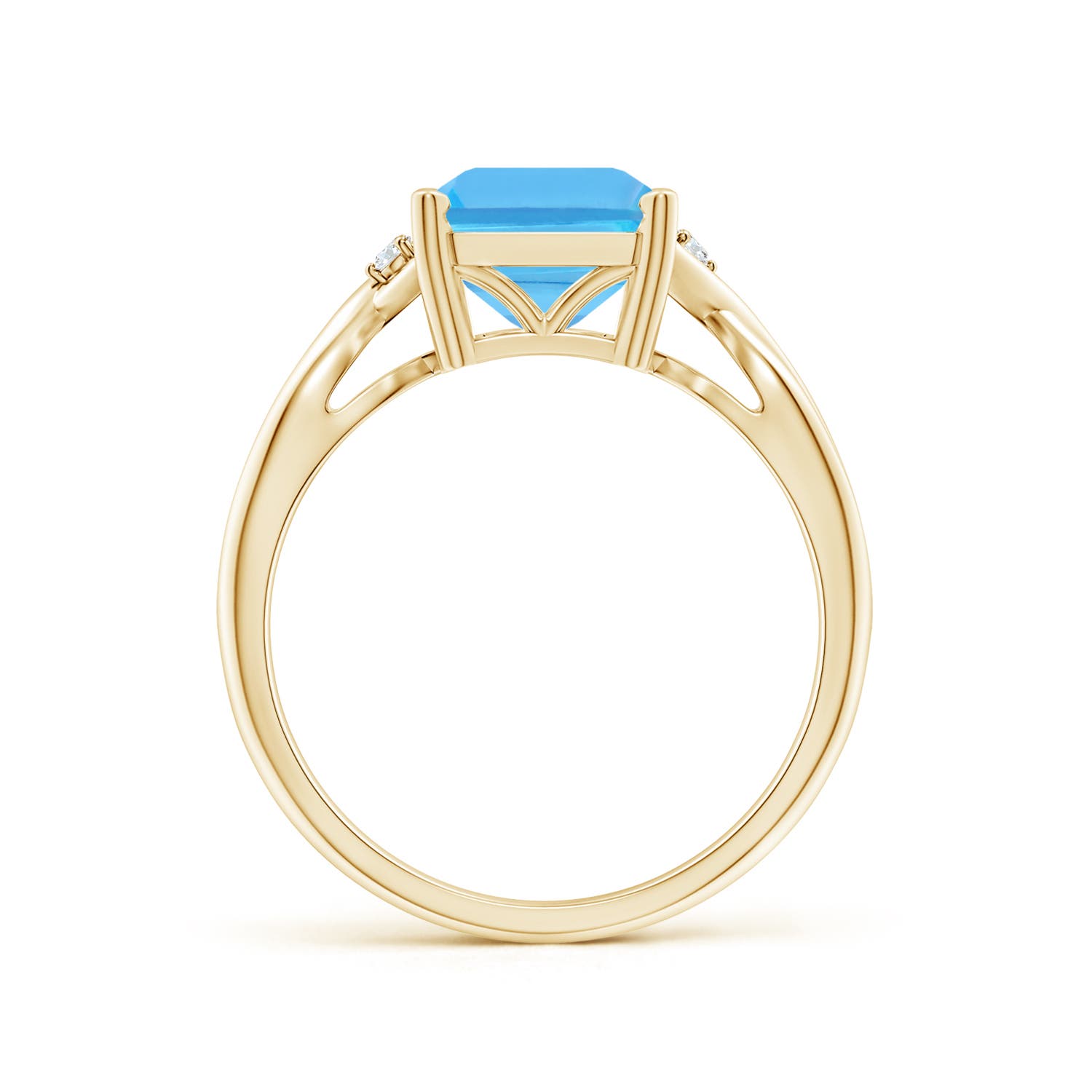 AA - Swiss Blue Topaz / 4.03 CT / 14 KT Yellow Gold