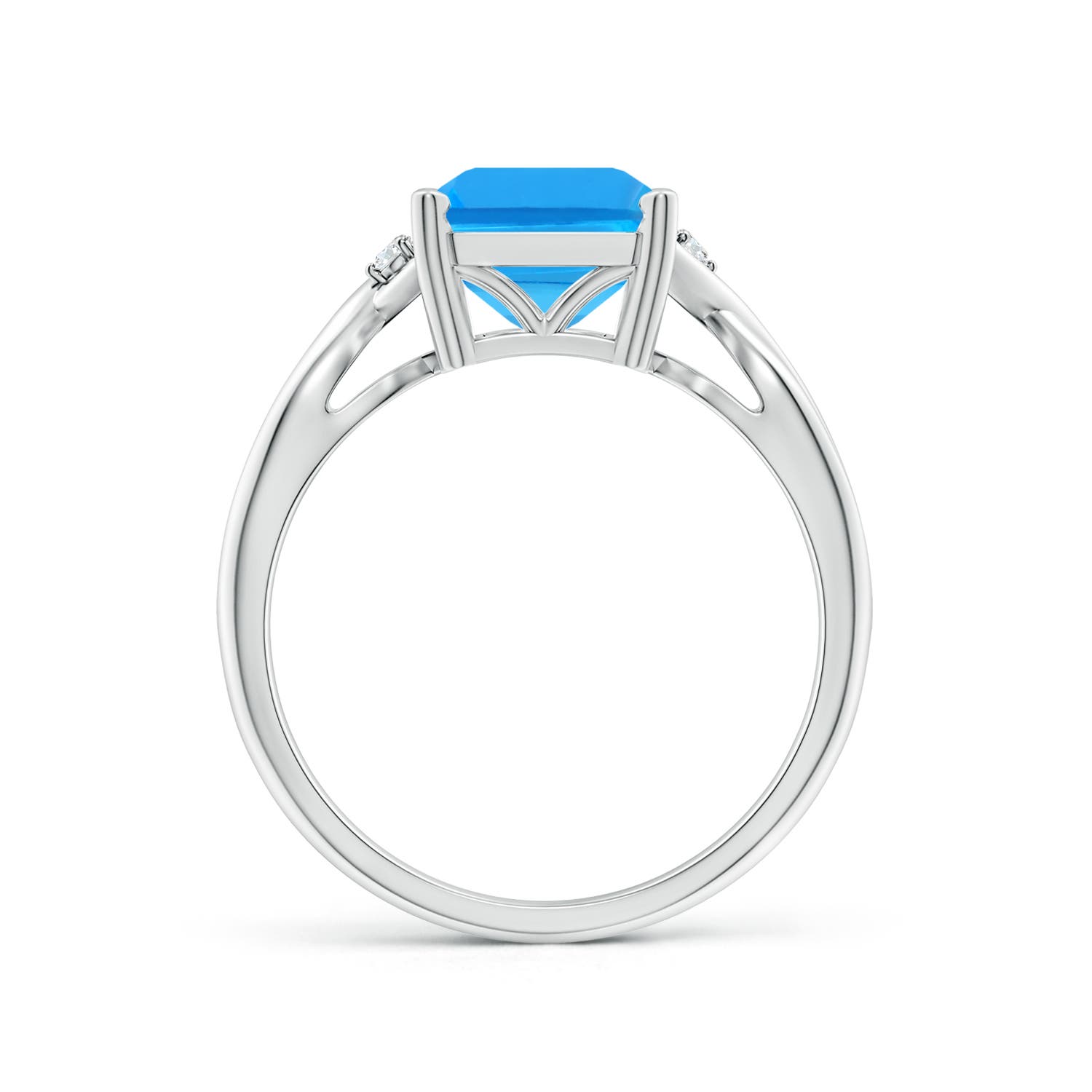 AAAA - Swiss Blue Topaz / 4.03 CT / 14 KT White Gold