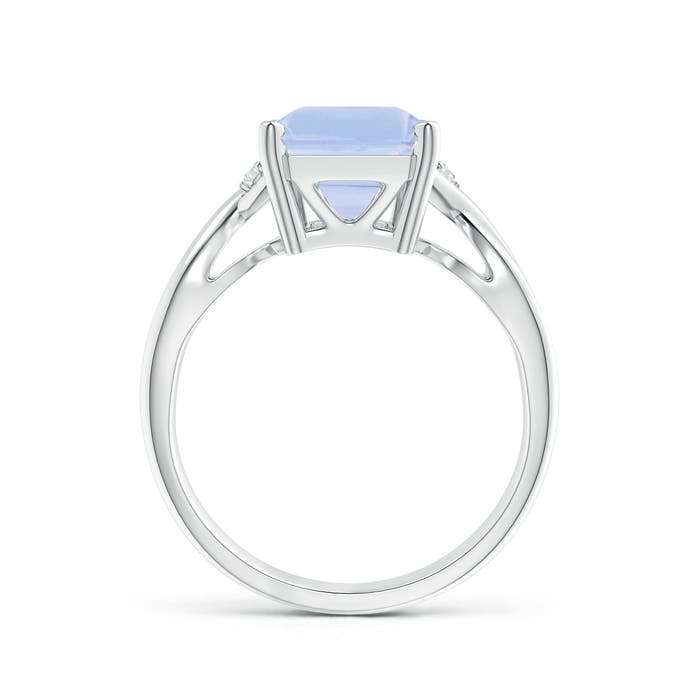 A - Tanzanite / 3.18 CT / 14 KT White Gold