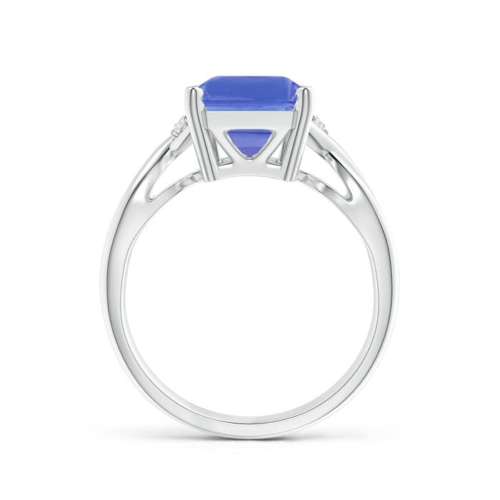 AA - Tanzanite / 3.18 CT / 14 KT White Gold