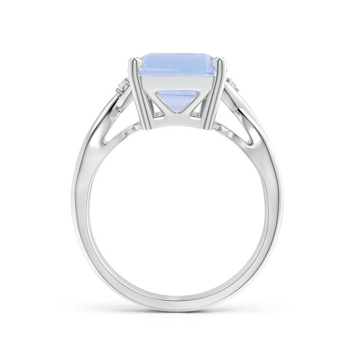 A - Tanzanite / 5.43 CT / 14 KT White Gold