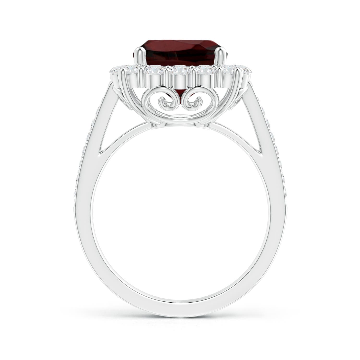 AA - Garnet / 4.38 CT / 14 KT White Gold