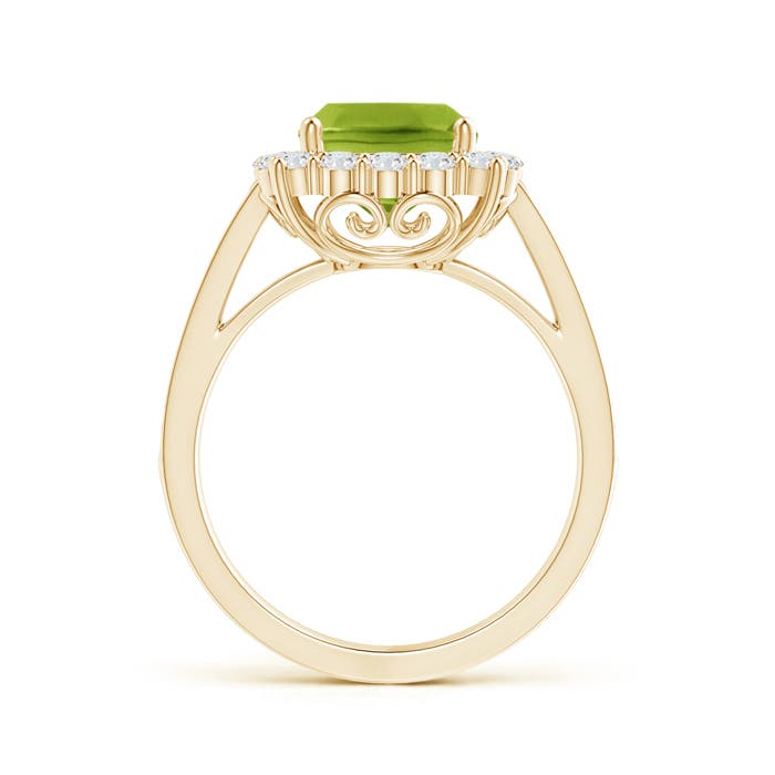 AAA - Peridot / 2.56 CT / 14 KT Yellow Gold