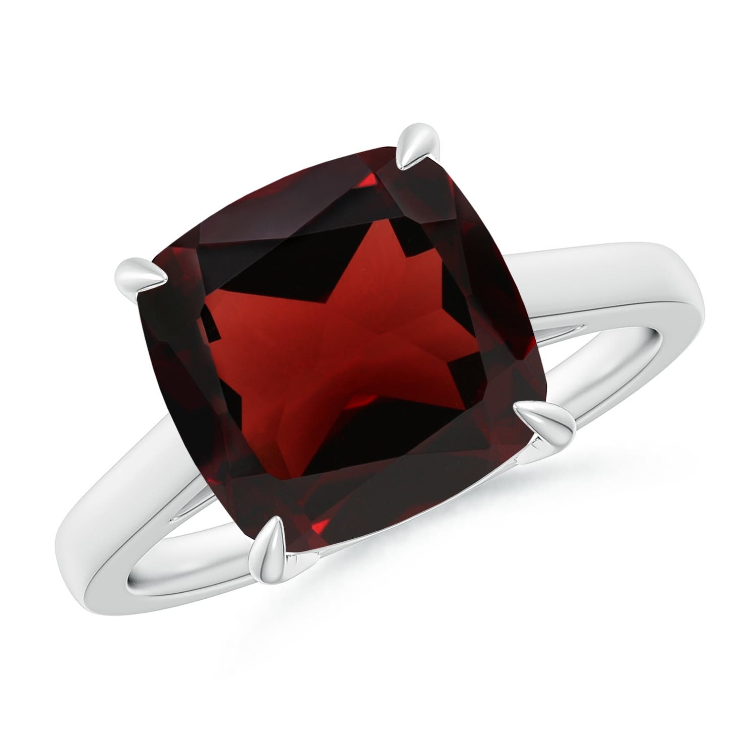 AA - Garnet / 4.2 CT / 14 KT White Gold