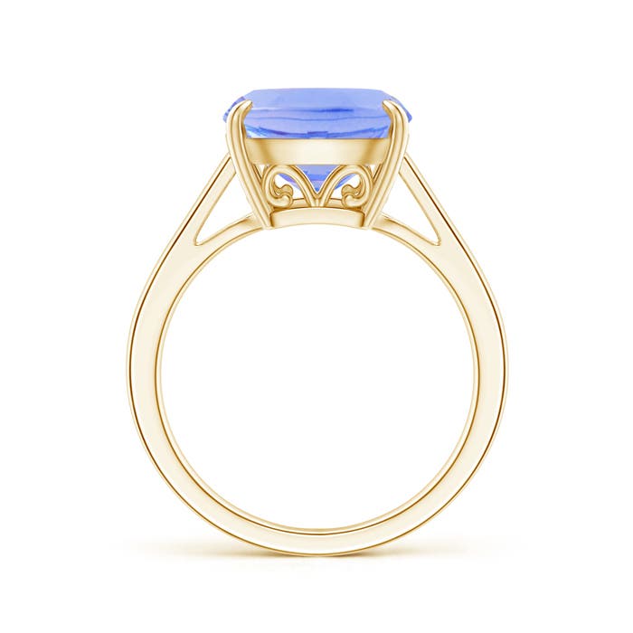 A - Tanzanite / 4.5 CT / 14 KT Yellow Gold