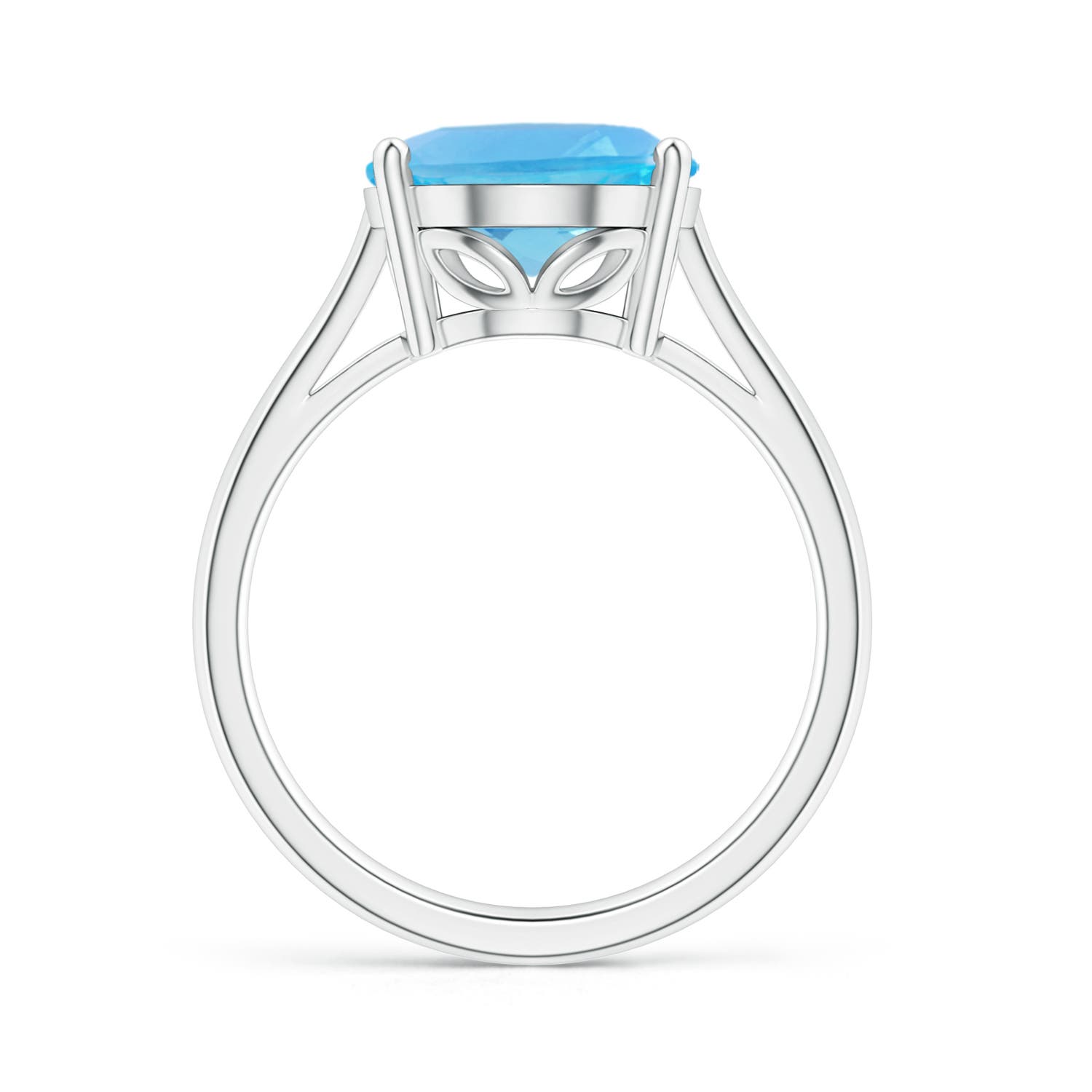 AA - Swiss Blue Topaz / 5.6 CT / 14 KT White Gold