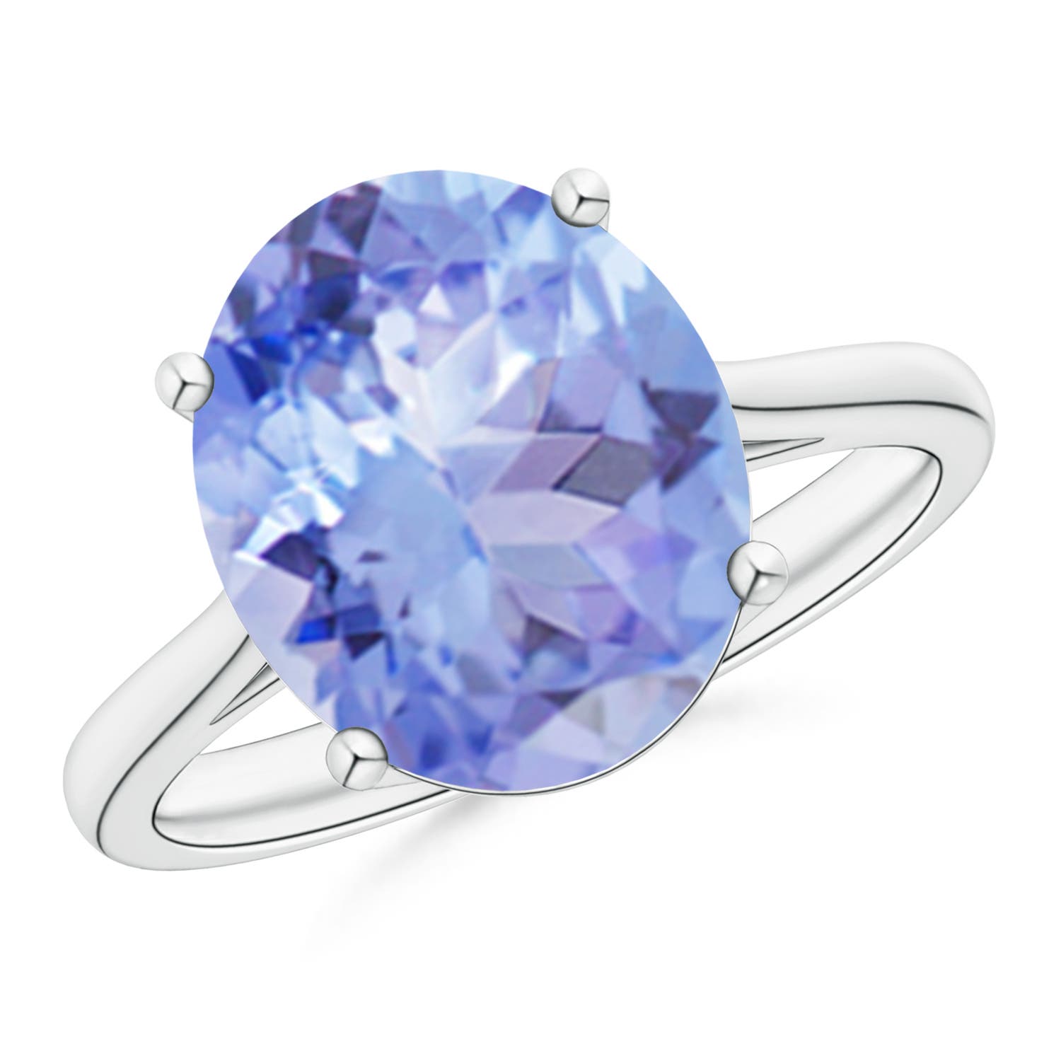 A - Tanzanite / 4.8 CT / 14 KT White Gold