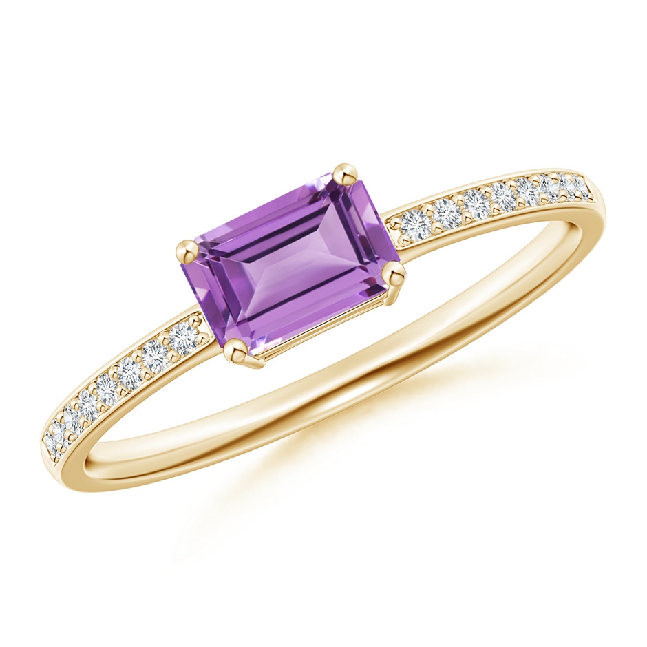 6x4mm A East-West Emerald-Cut Amethyst Solitaire Ring in Yellow Gold 