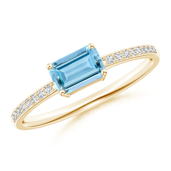 6x4mm AAAA East-West Emerald-Cut Aquamarine Solitaire Ring in Yellow Gold