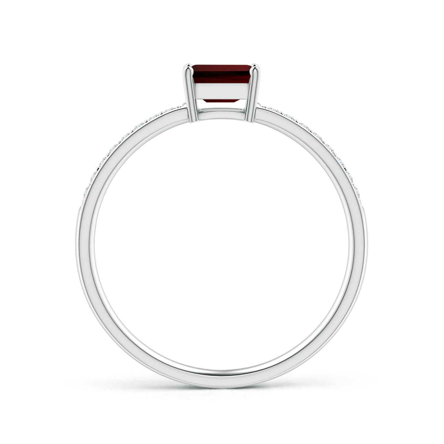 AA - Garnet / 0.52 CT / 14 KT White Gold