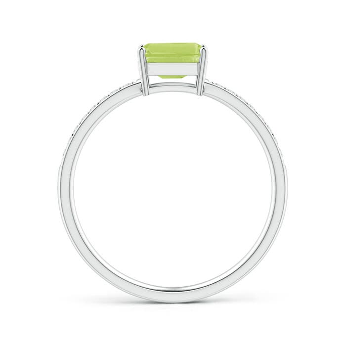 A - Peridot / 0.68 CT / 14 KT White Gold