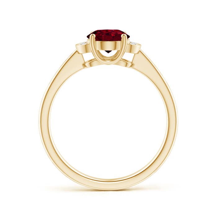 A - Garnet / 1.5 CT / 14 KT Yellow Gold